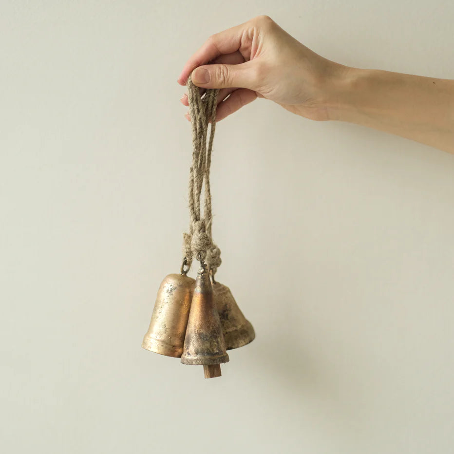 Clochettes en fer rustiques (fabriquées à la main)